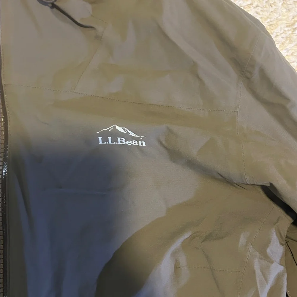 L.L. Bean Women's Jacket - Olive Green with Orange Lining